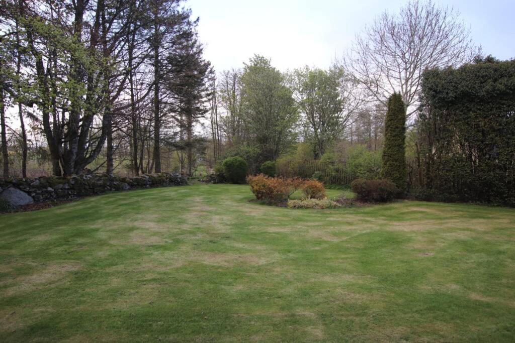 Serene Countryside Home With Manicured Gardens Stonehaven Kültér fotó